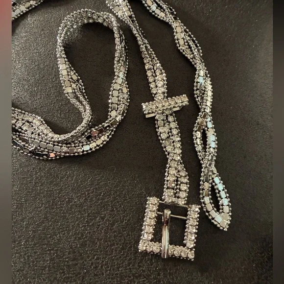 NWOT. Zara Silver Jewel Loop Belt with Bejeweled Buckle  display picture 2